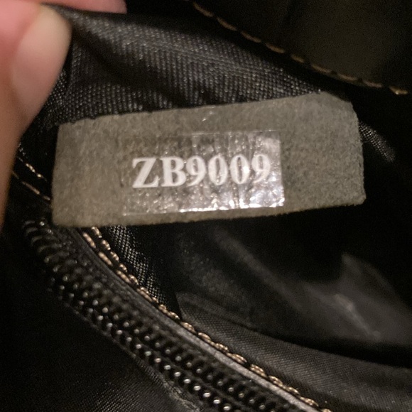 FOSSIL Black Leather Shoulder Purse Handbag - Picture 7 of 8